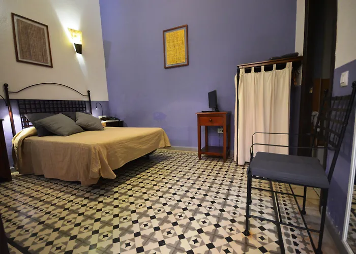 Отель Casa De Azulejos 2*