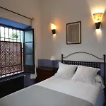Casa De Azulejos