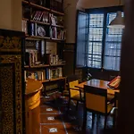 Casa De Azulejos Córdova