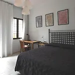 Casa De Azulejos Hotel