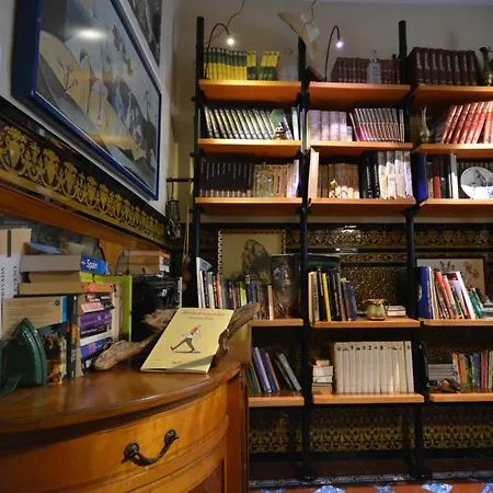 Hotel Casa De Azulejos 2*