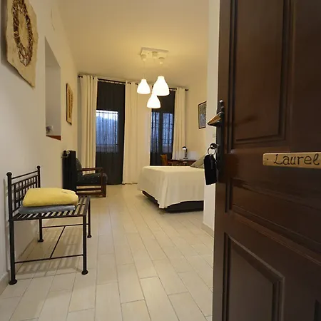 Casa De Azulejos Cordoba