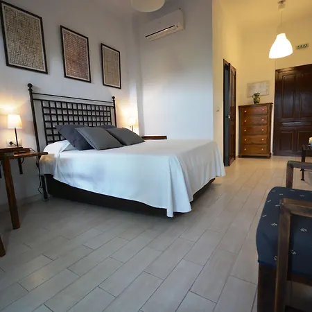 Casa De Azulejos Кордова
