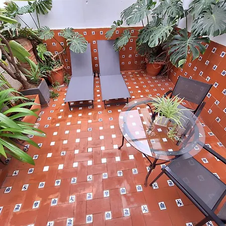Отель Casa De Azulejos 2*