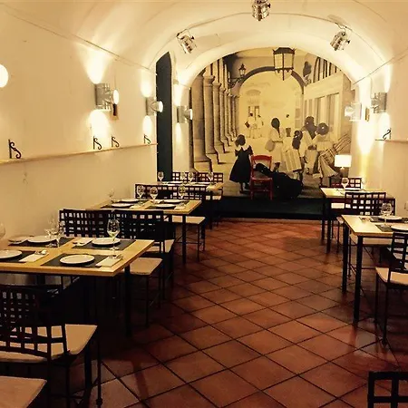 Casa De Azulejos Отель 2*