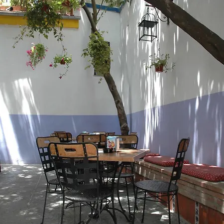 Отель Casa De Azulejos Кордова